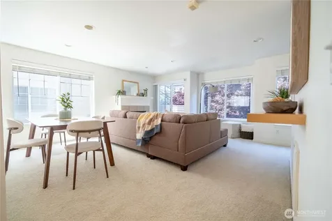8520 Midvale Avenue N Seattle WA 98103
