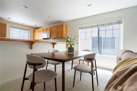 8520 Midvale Avenue N Seattle WA 98103