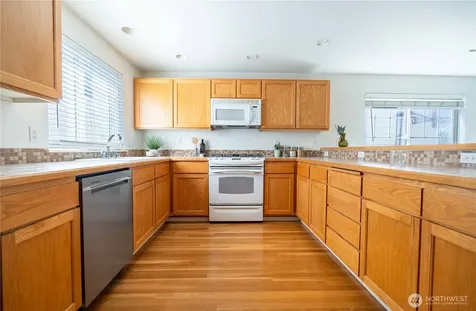 8520 Midvale Avenue N Seattle WA 98103