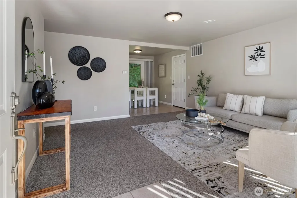 13110 111th Avenue NE Kirkland WA 98034