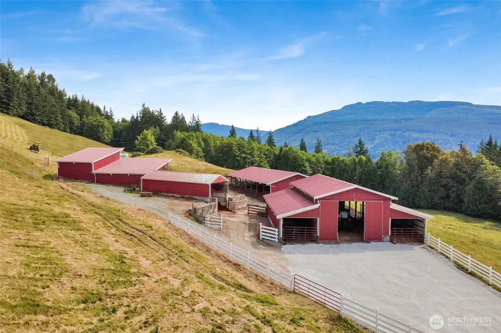 18077 Fox Hollow Lane Bow WA 98232