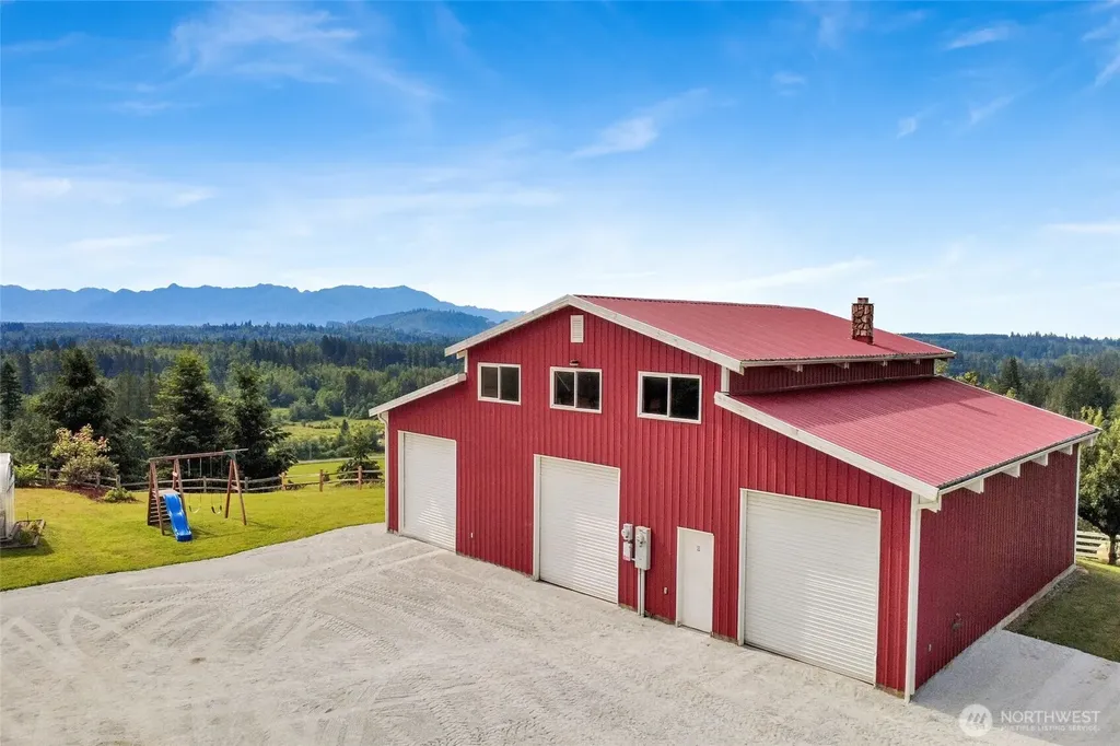 18077 Fox Hollow Lane Bow WA 98232