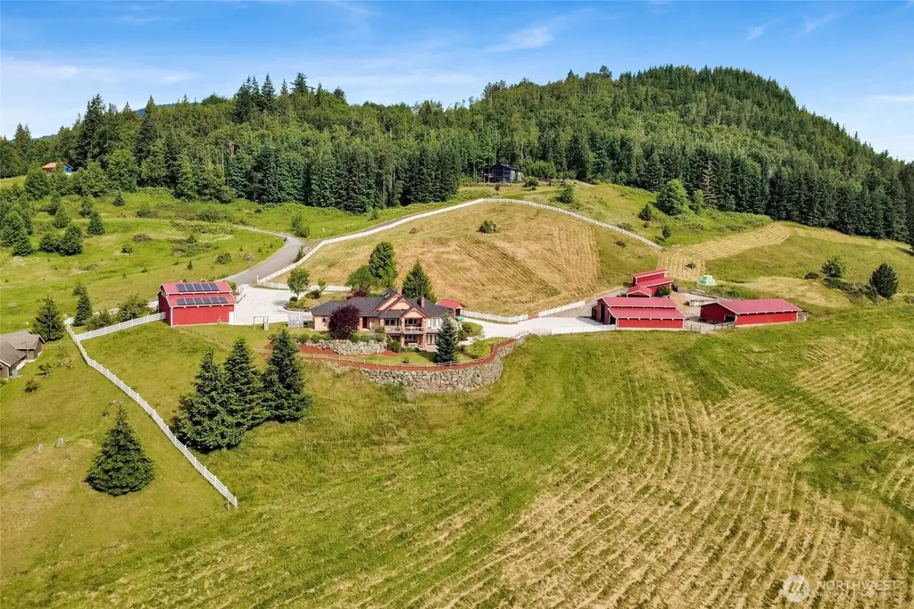 18077 Fox Hollow Lane Bow WA 98232