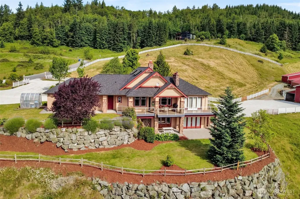 18077 Fox Hollow Lane Bow WA 98232