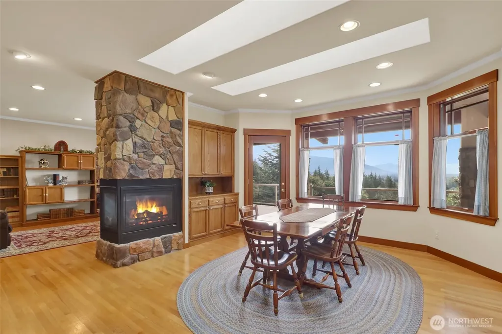 18077 Fox Hollow Lane Bow WA 98232