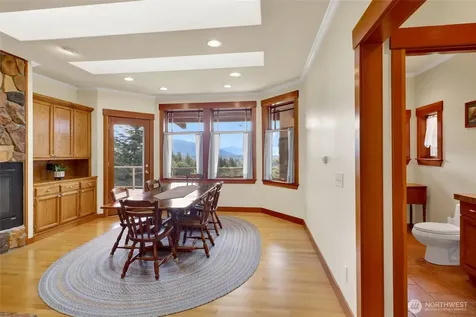 18077 Fox Hollow Lane Bow WA 98232