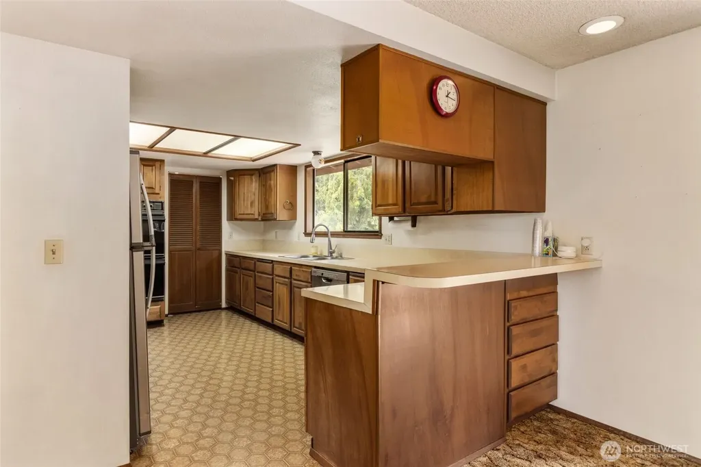 5359 Ruby Place NE Bainbridge Island WA 98110