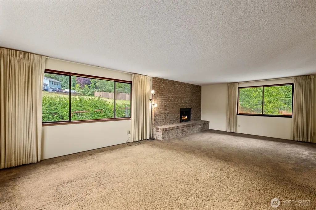 5359 Ruby Place NE Bainbridge Island WA 98110