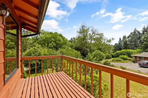 5359 Ruby Place NE Bainbridge Island WA 98110