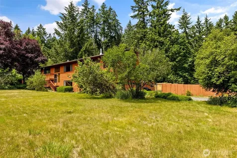 5359 Ruby Place NE Bainbridge Island WA 98110
