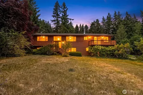 5359 Ruby Place NE Bainbridge Island WA 98110