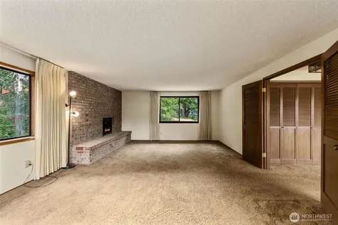 5359 Ruby Place NE Bainbridge Island WA 98110