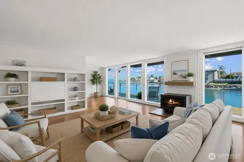3717 Beach Drive SW Seattle WA 98116