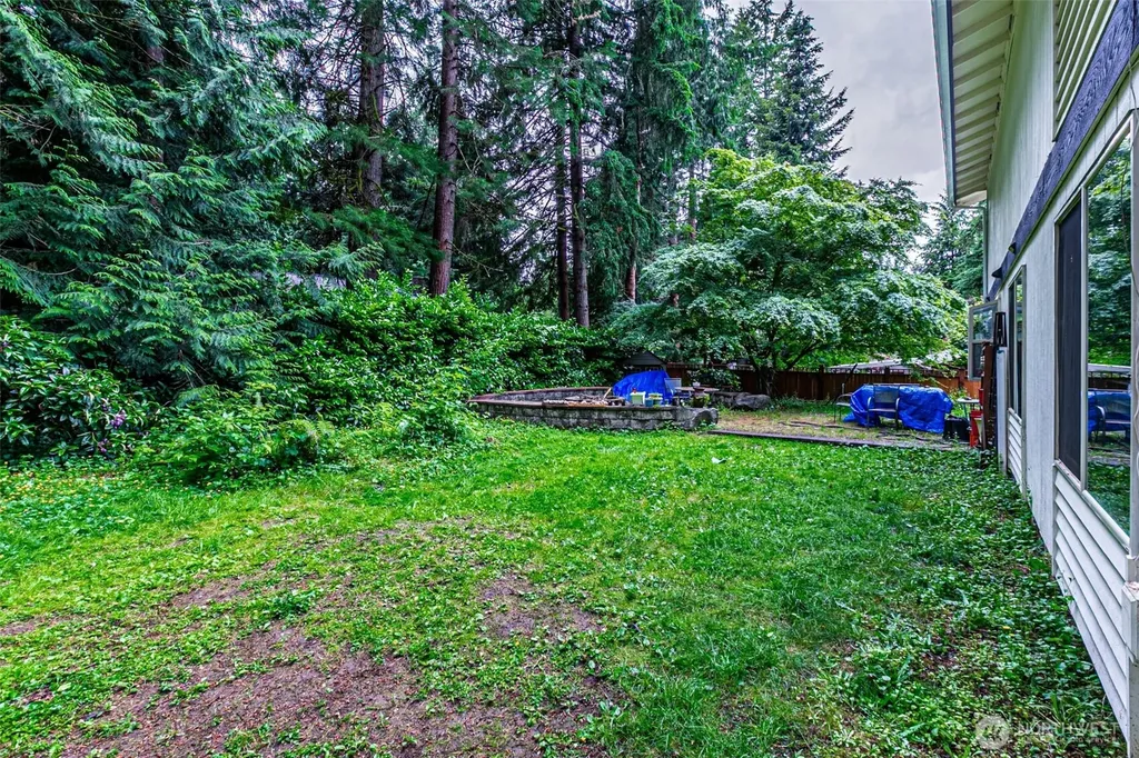 2248 Lakemoor Drive SW Olympia WA 98512