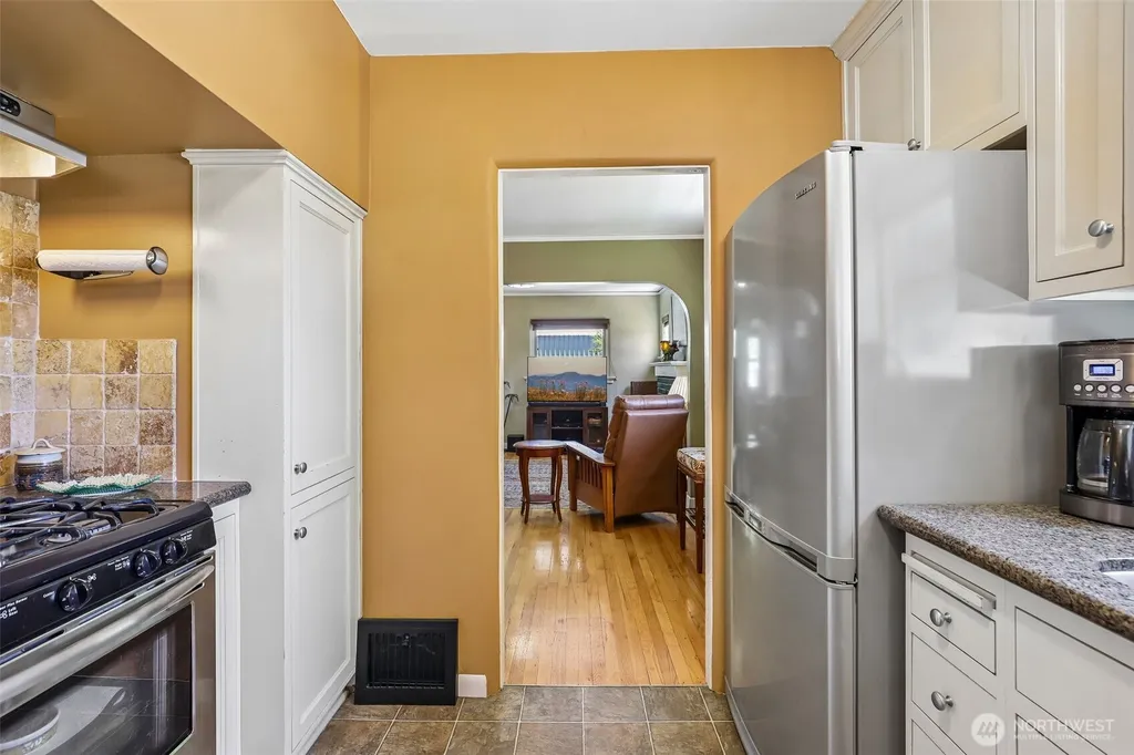 4100 Creston Avenue Vancouver WA 98663