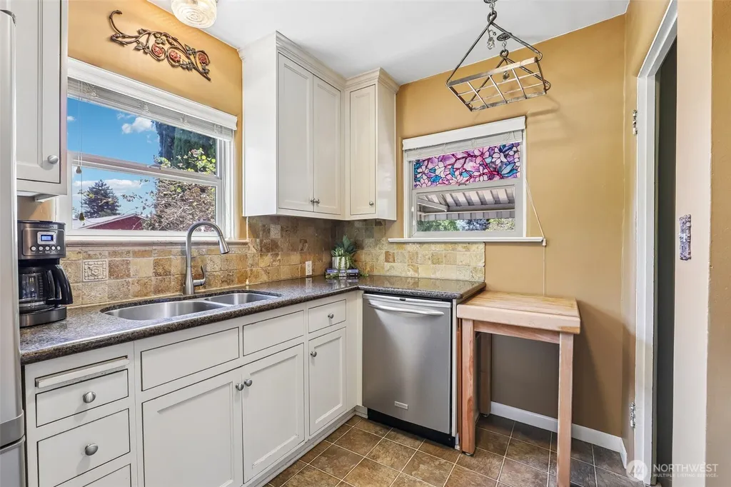 4100 Creston Avenue Vancouver WA 98663