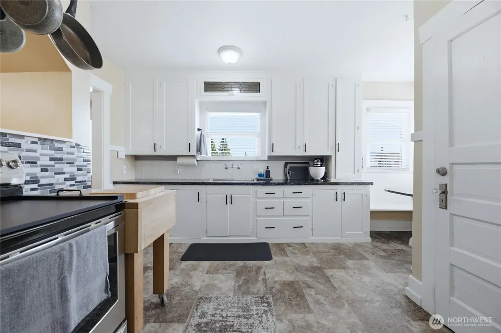 4801 S Thompson Avenue Tacoma WA 98408