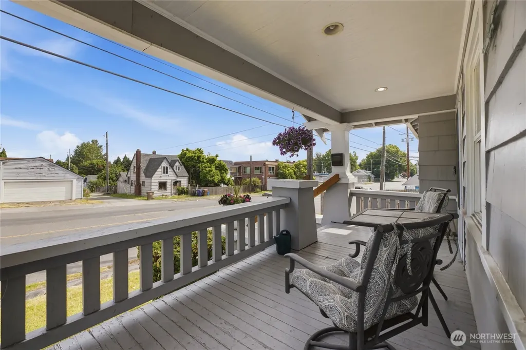 4801 S Thompson Avenue Tacoma WA 98408