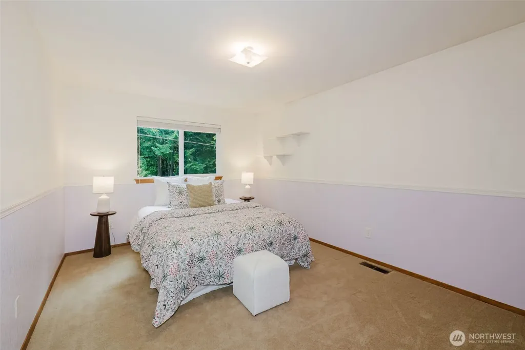 1724 NW Palmer Lane Bremerton WA 98311