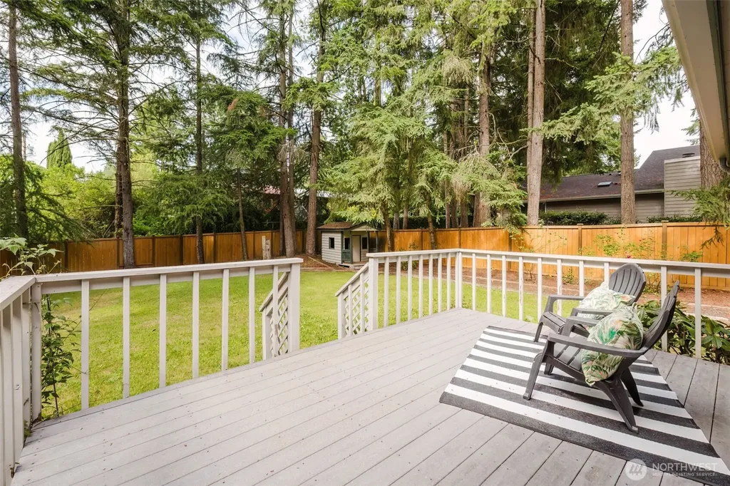 1724 NW Palmer Lane Bremerton WA 98311