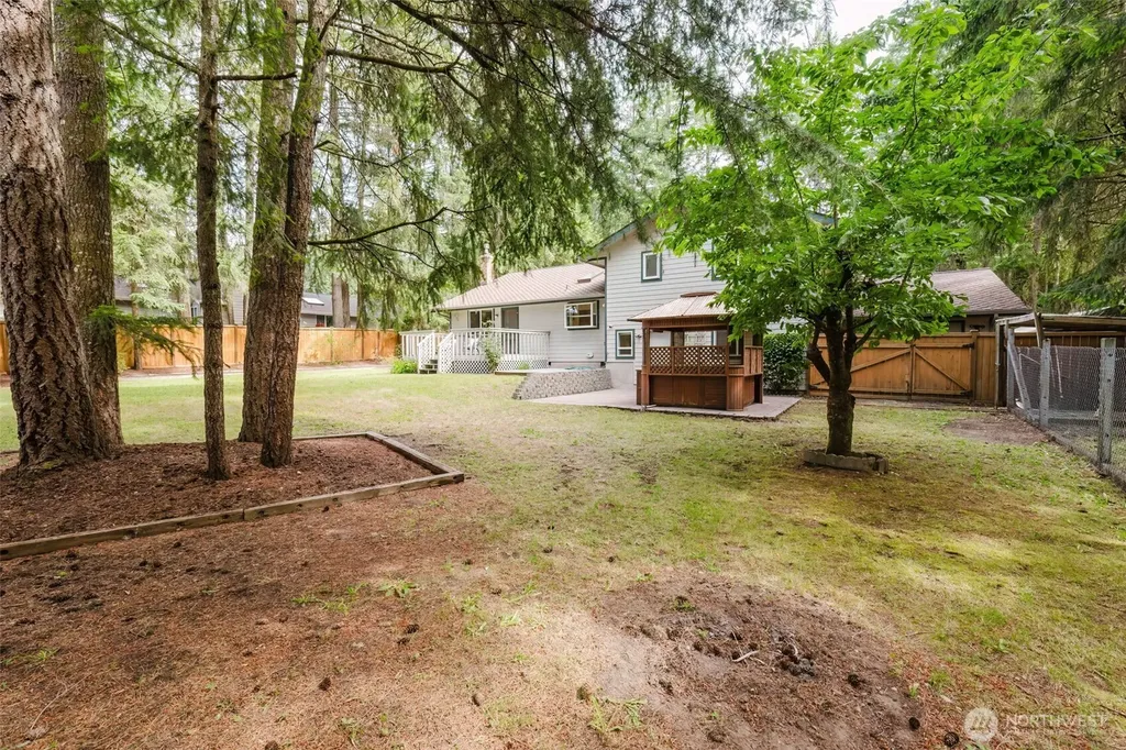 1724 NW Palmer Lane Bremerton WA 98311