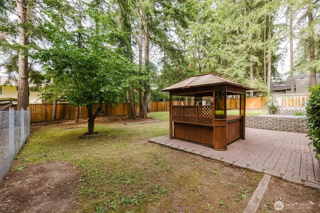 1724 NW Palmer Lane Bremerton WA 98311