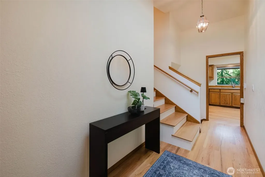 1724 NW Palmer Lane Bremerton WA 98311