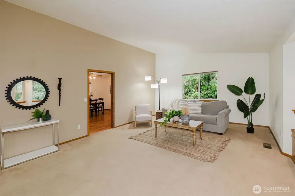 1724 NW Palmer Lane Bremerton WA 98311