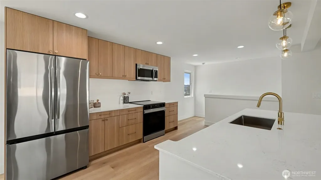 3201 S Webster Street Seattle WA 98118
