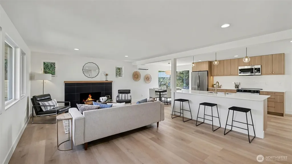 3201 S Webster Street Seattle WA 98118