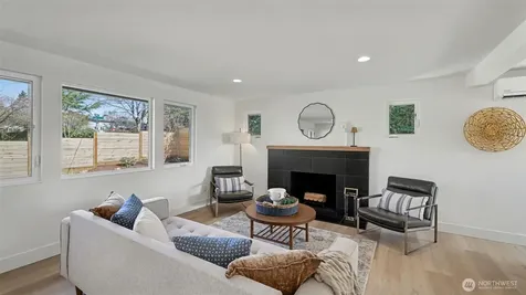 3201 S Webster Street Seattle WA 98118
