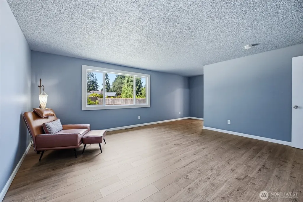 7010 Topaz Drive SW Lakewood WA 98498