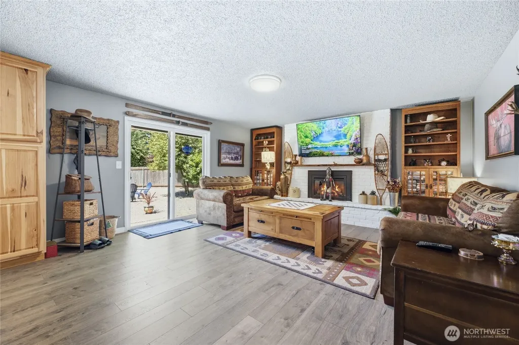 7010 Topaz Drive SW Lakewood WA 98498