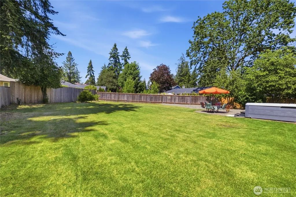 7010 Topaz Drive SW Lakewood WA 98498