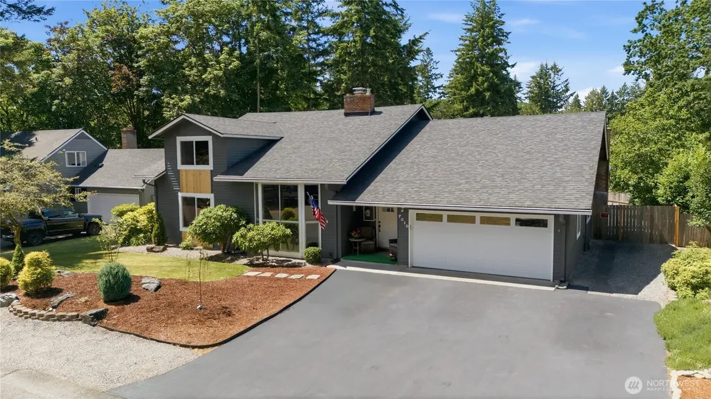7010 Topaz Drive SW Lakewood WA 98498