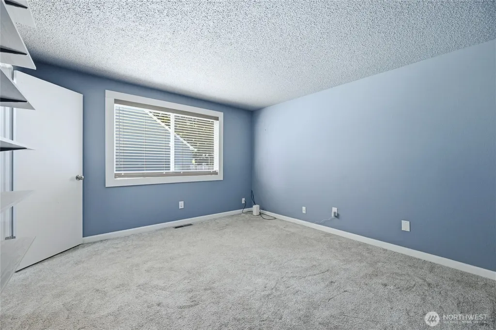 7010 Topaz Drive SW Lakewood WA 98498