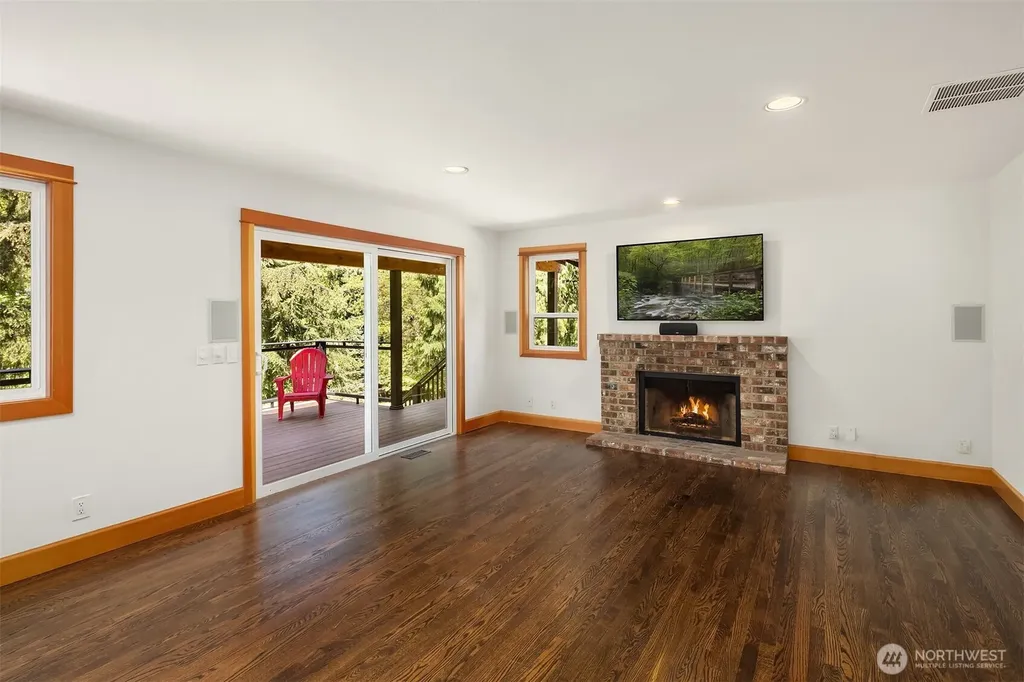 33306 SE 52nd Street Fall City WA 98024