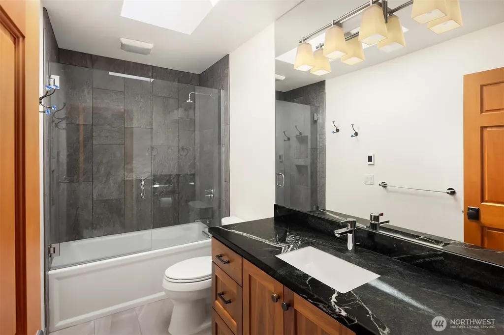 33306 SE 52nd Street Fall City WA 98024