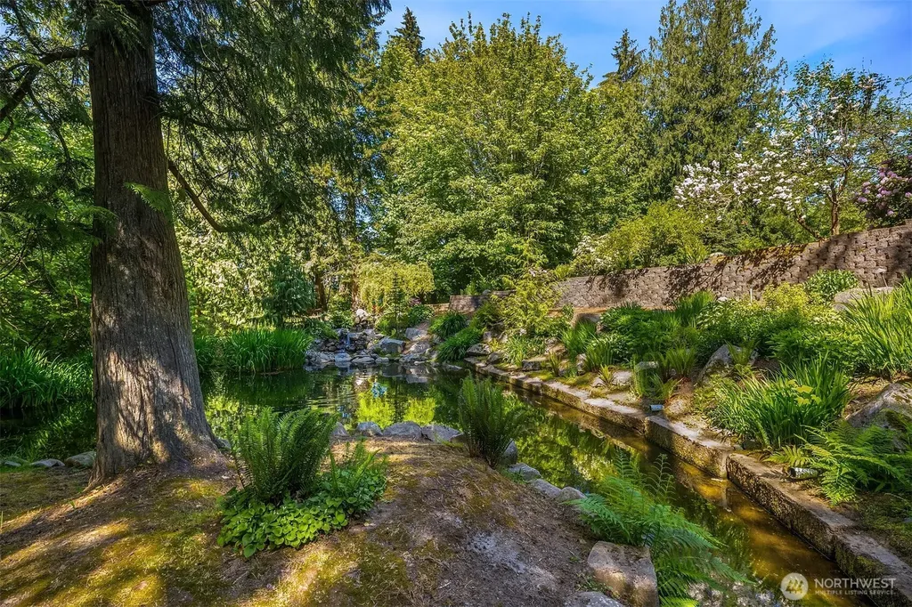 33306 SE 52nd Street Fall City WA 98024