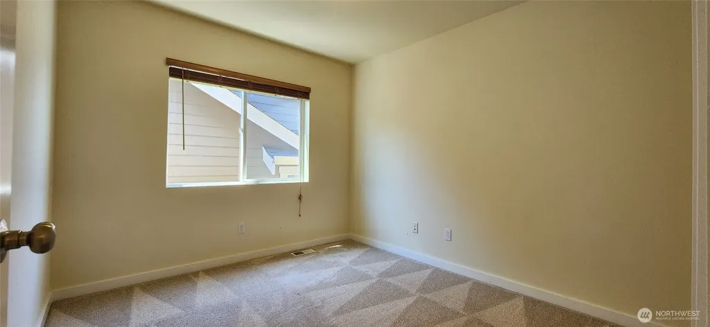 2567 NE Kensington Court Issaquah WA 98029