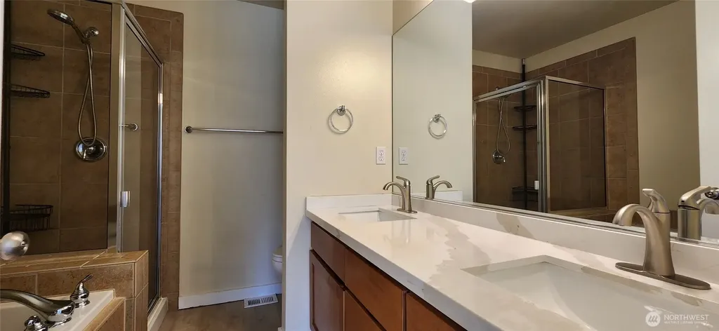 2567 NE Kensington Court Issaquah WA 98029