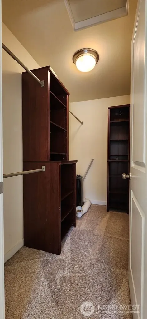 2567 NE Kensington Court Issaquah WA 98029