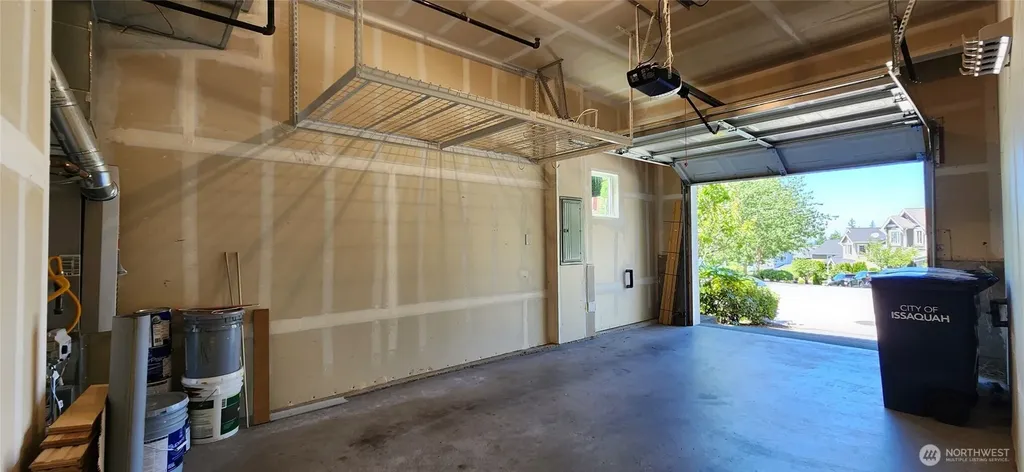2567 NE Kensington Court Issaquah WA 98029