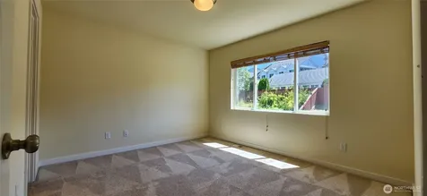 2567 NE Kensington Court Issaquah WA 98029