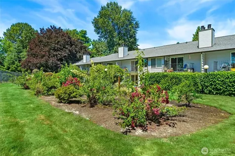 1872 S Central Place Kent WA 98030