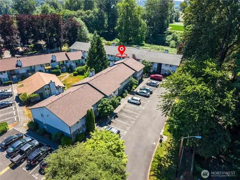 1872 S Central Place Kent WA 98030