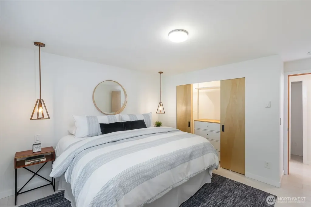 425 26th Avenue E Seattle WA 98112