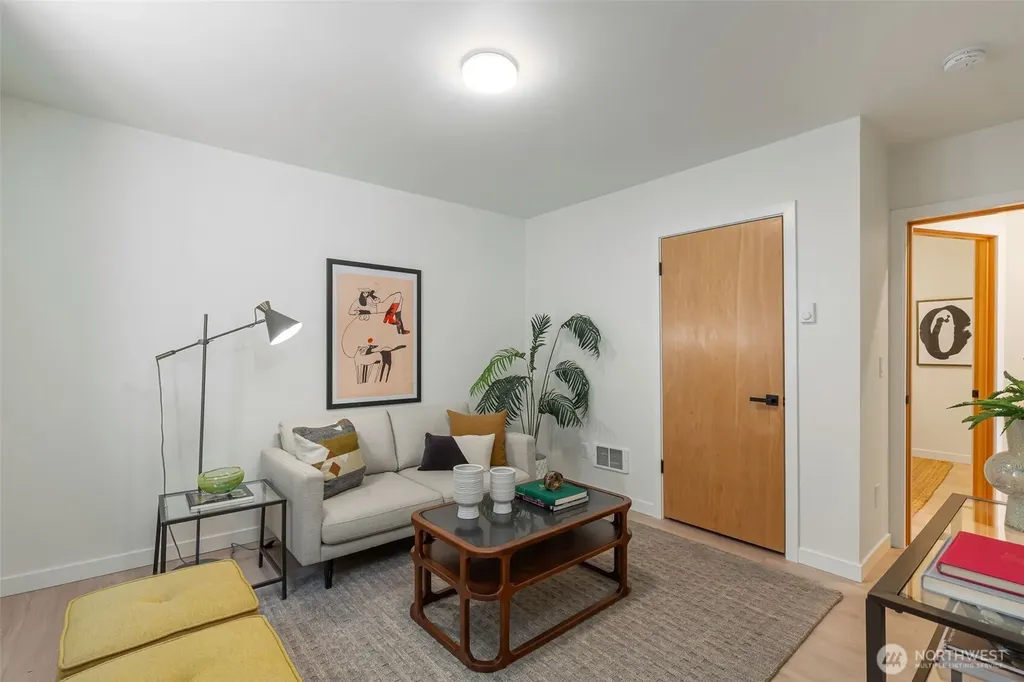 425 26th Avenue E Seattle WA 98112