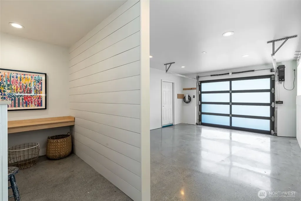425 26th Avenue E Seattle WA 98112