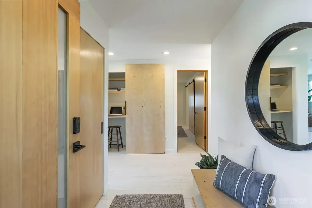 425 26th Avenue E Seattle WA 98112